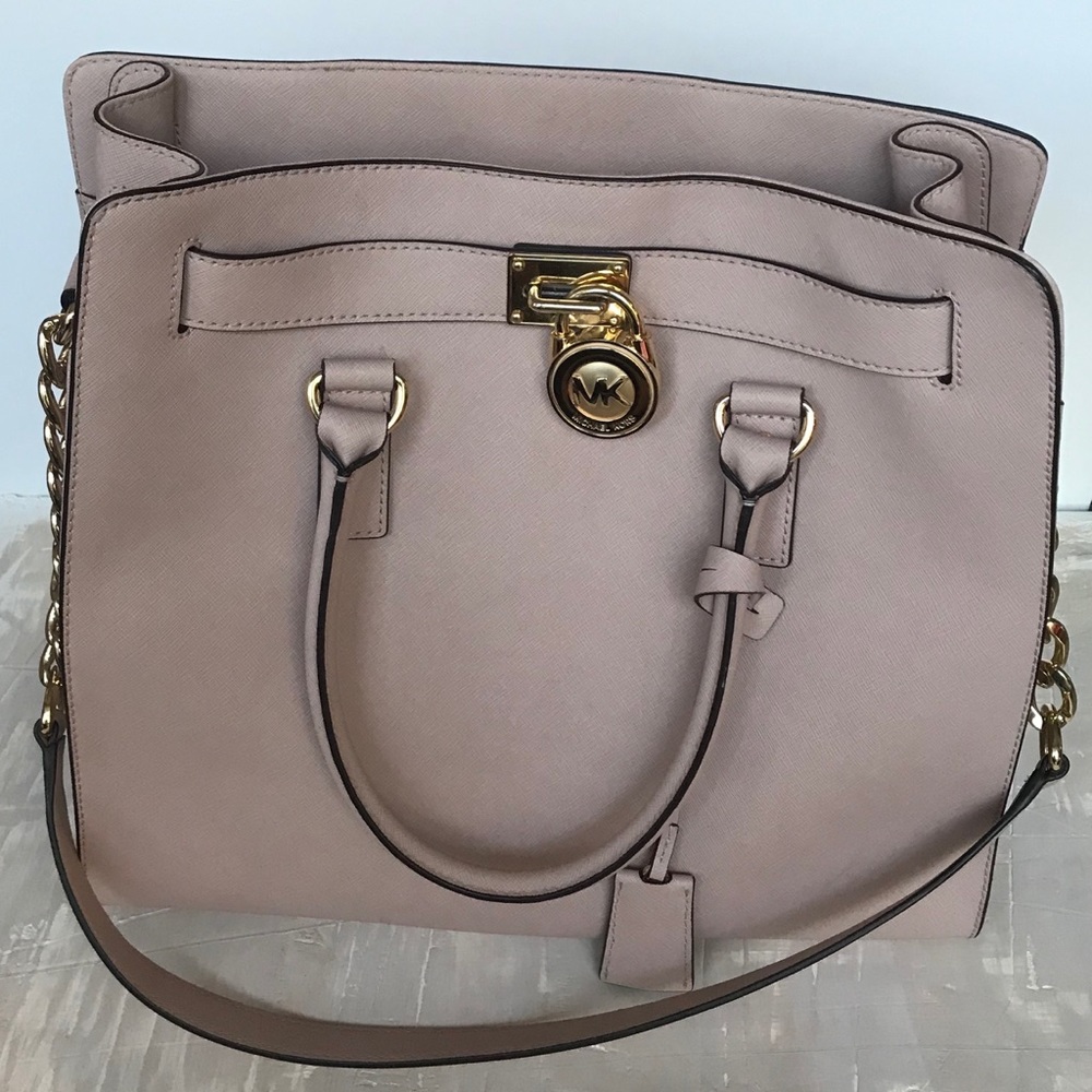 Michael Kors Hamilton Traveler